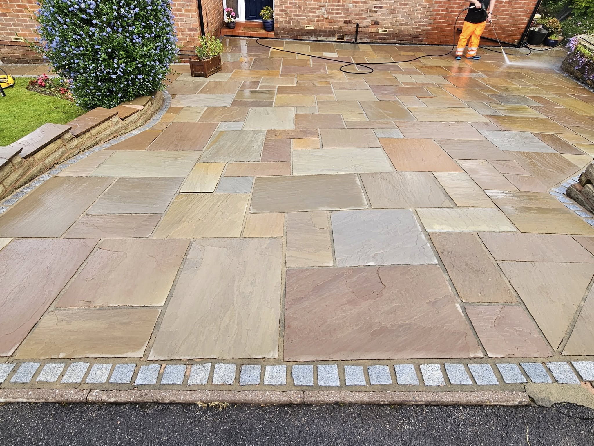 patio cleaning stockport